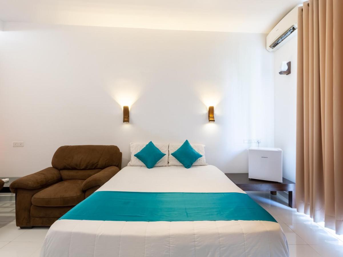 Royal Mount Hotel Dehiwala-Mount Lavinia Ngoại thất bức ảnh